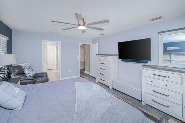 1091 COMFORT LANE, North Port, FL 34288