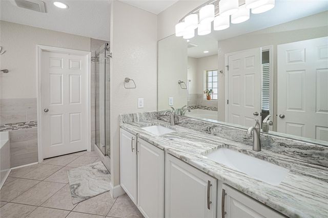 1091 COMFORT LANE, North Port, FL 34288