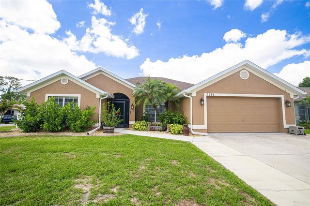 1091 COMFORT LANE, North Port, FL 34288