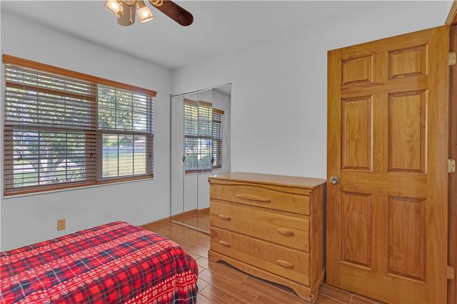 2320 12th Avenue SW, Vero Beach, FL 32962