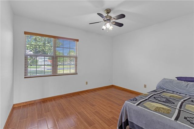 2320 12th Avenue SW, Vero Beach, FL 32962