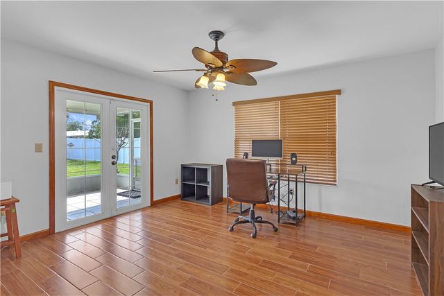 2320 12th Avenue SW, Vero Beach, FL 32962