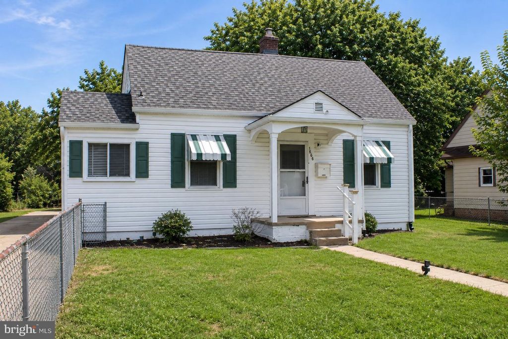 4502 MAPLE RD, Suitland, MD 20746