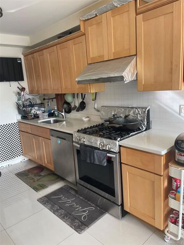 65-38 Austin Street 4D, Rego Park, NY 11374