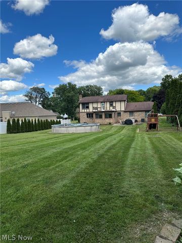 3874 April Drive, Uniontown, OH 44685