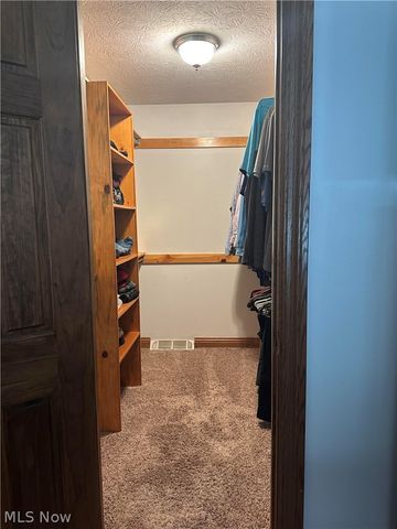 3874 April Drive, Uniontown, OH 44685
