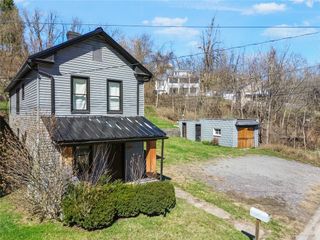 813 Bower Hill Rd, Bridgeville, PA 15017