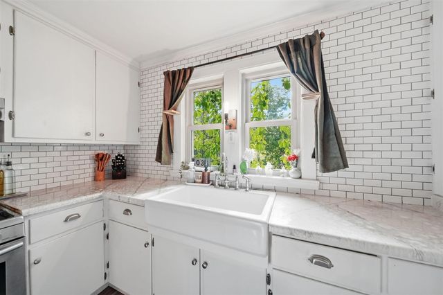 11242 Devereaux Road, Parma, MI 49269