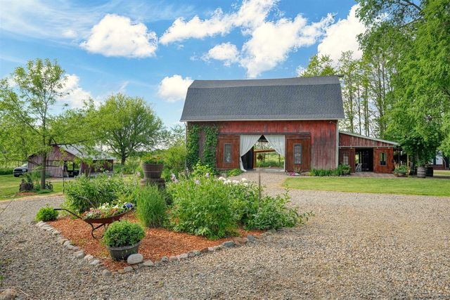 11242 Devereaux Road, Parma, MI 49269