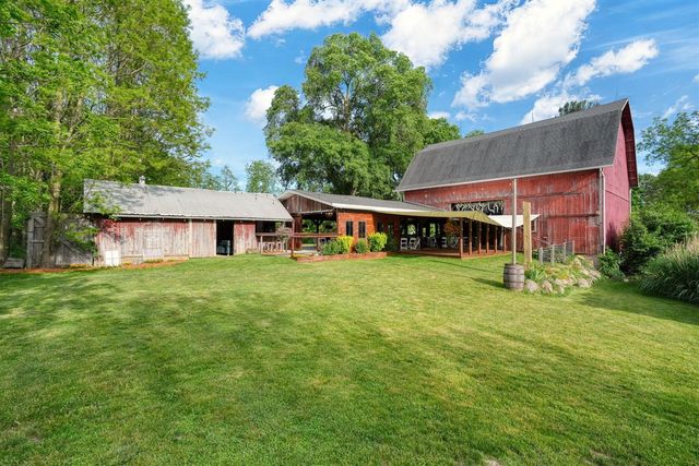 11242 Devereaux Road, Parma, MI 49269
