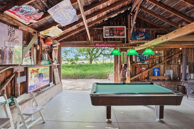 11242 Devereaux Road, Parma, MI 49269