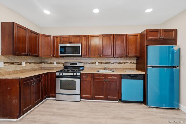 1430 Omega Street, Elmont, NY 11003