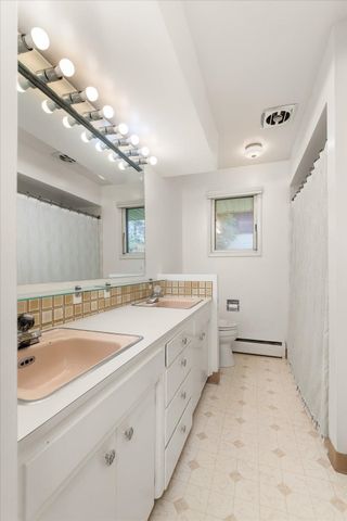 1915 E 38th Ave, Spokane, WA 99203