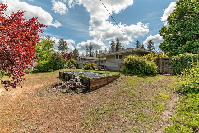 1915 E 38th Ave, Spokane, WA 99203
