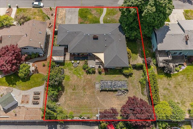 1915 E 38th Ave, Spokane, WA 99203