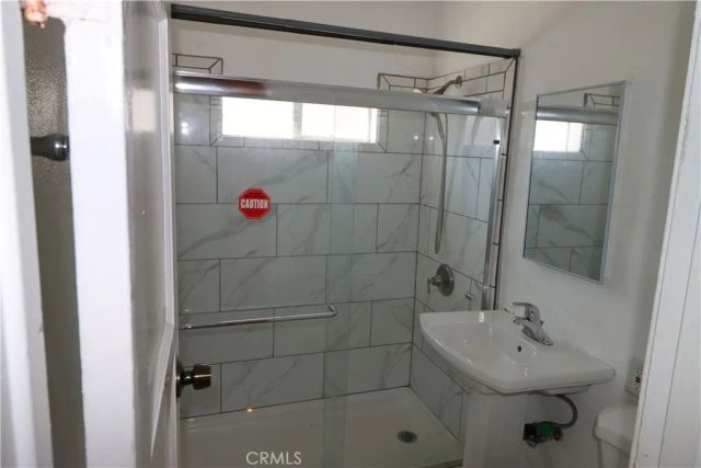 1126 E 106th Street, Los Angeles, CA 90002