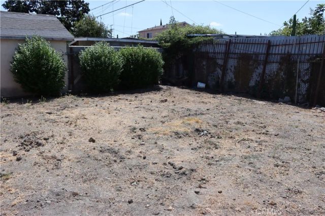 1126 E 106th Street, Los Angeles, CA 90002