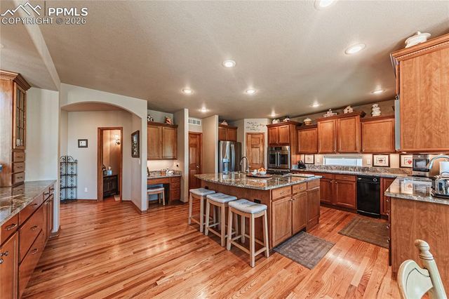 1630 Oakmont Drive, Colorado Springs, CO 80921