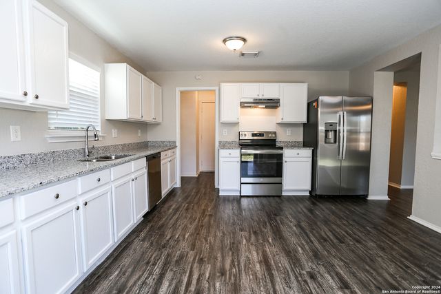 344 SCENIC MDW, New Braunfels, TX 78130