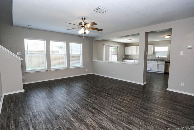 344 SCENIC MDW, New Braunfels, TX 78130