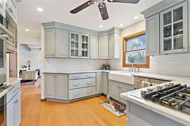 600 Carlton Road SE, Cedar Rapids, IA 52403