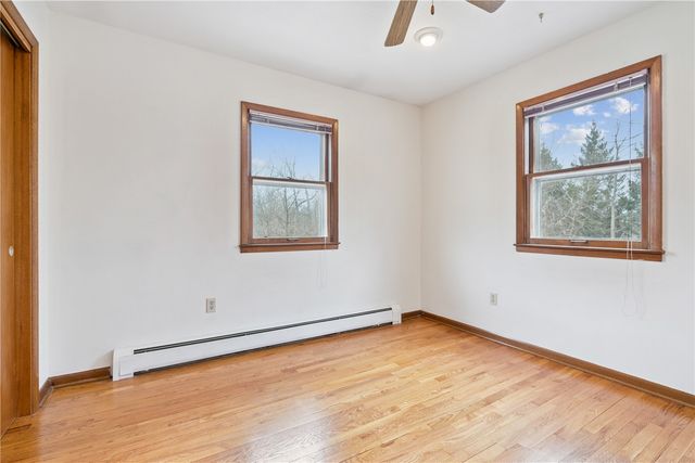 600 Carlton Road SE, Cedar Rapids, IA 52403