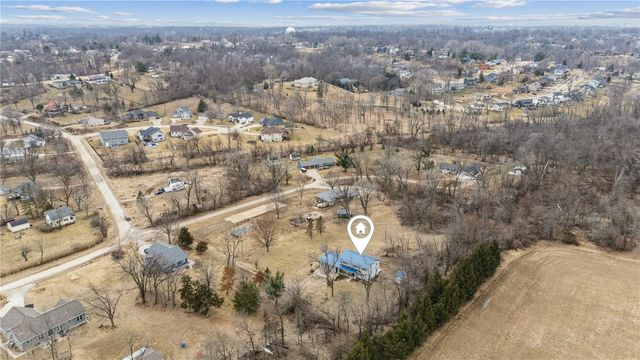 600 Carlton Road SE, Cedar Rapids, IA 52403