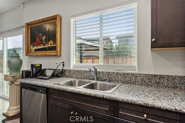 11115 Guaranda Place, Bakersfield, CA 93306