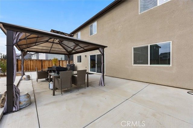11115 Guaranda Place, Bakersfield, CA 93306