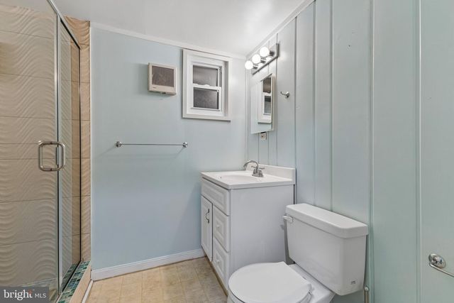 2519 BUCKELEW DR, Falls Church, VA 22046