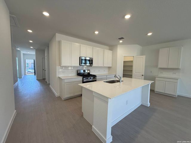 9415 Dassler Spring, Converse, TX 78109