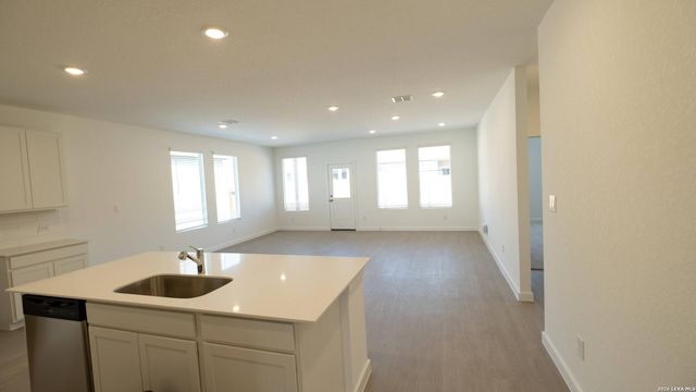 9415 Dassler Spring, Converse, TX 78109