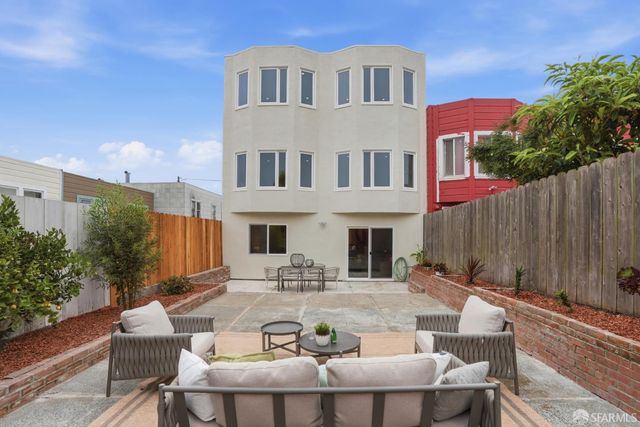 43 Milan Terrace, San Francisco, CA 94112