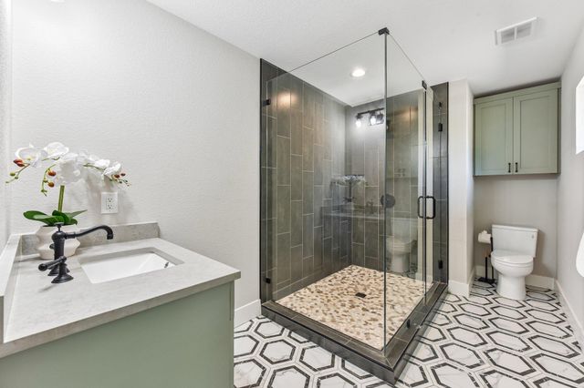 790 Private Road 905, Liberty Hill, TX 78642