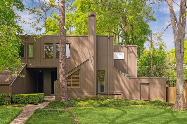318 Litchfield Lane, Houston, TX 77024