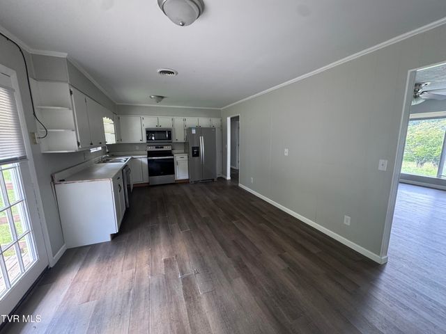 500 Amity Road, Greeneville, TN 37743