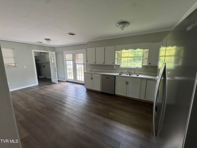 500 Amity Road, Greeneville, TN 37743