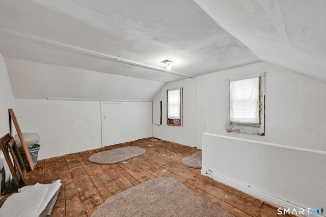 463 Pearl Lake Road, Waterbury, CT 06706