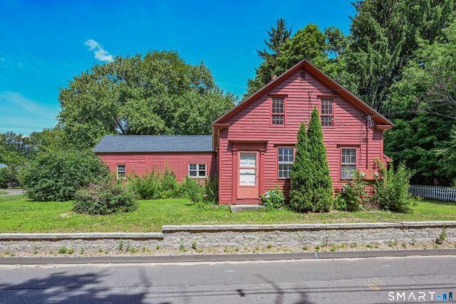463 Pearl Lake Road, Waterbury, CT 06706
