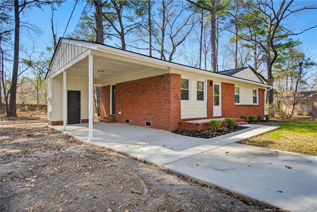 6549 Venture Street, Fayetteville, NC 28314