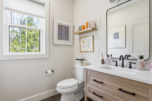 33 Andel Avenue, Rindge, NH 03461