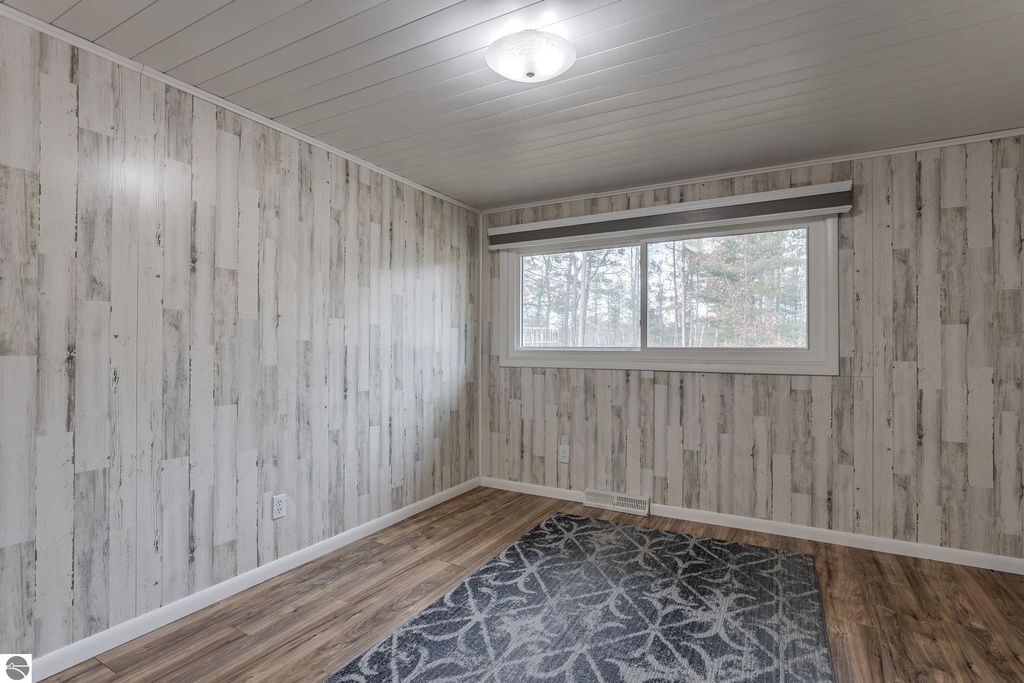 Image 24 of property listing at 820 S Tall Tree, Gaylord, MI 49686