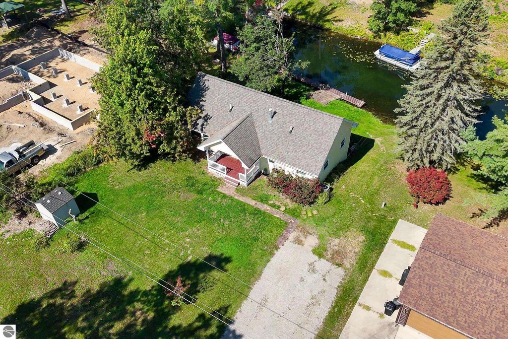 Image 38 of property listing at 820 S Tall Tree, Gaylord, MI 49686