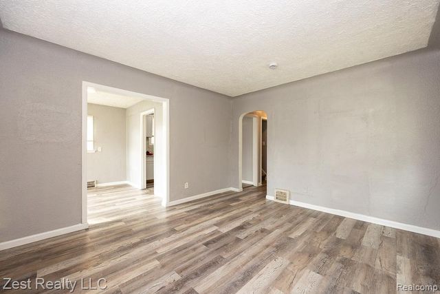 11723 Rutherford Street, Detroit, MI 48227