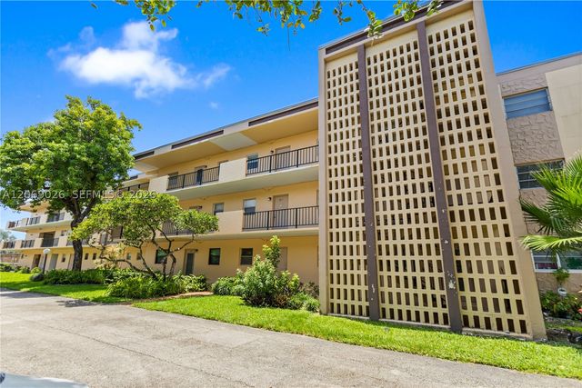 201 Berkley Rd 309, Hollywood, FL 33024