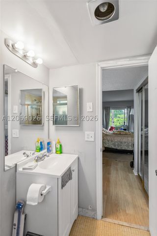 201 Berkley Rd 309, Hollywood, FL 33024