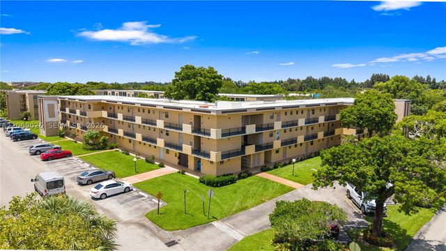 201 Berkley Rd 309, Hollywood, FL 33024