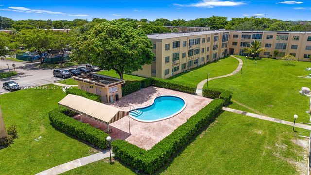 201 Berkley Rd 309, Hollywood, FL 33024