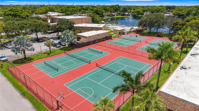 201 Berkley Rd 309, Hollywood, FL 33024