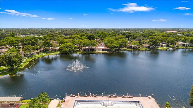 201 Berkley Rd 309, Hollywood, FL 33024